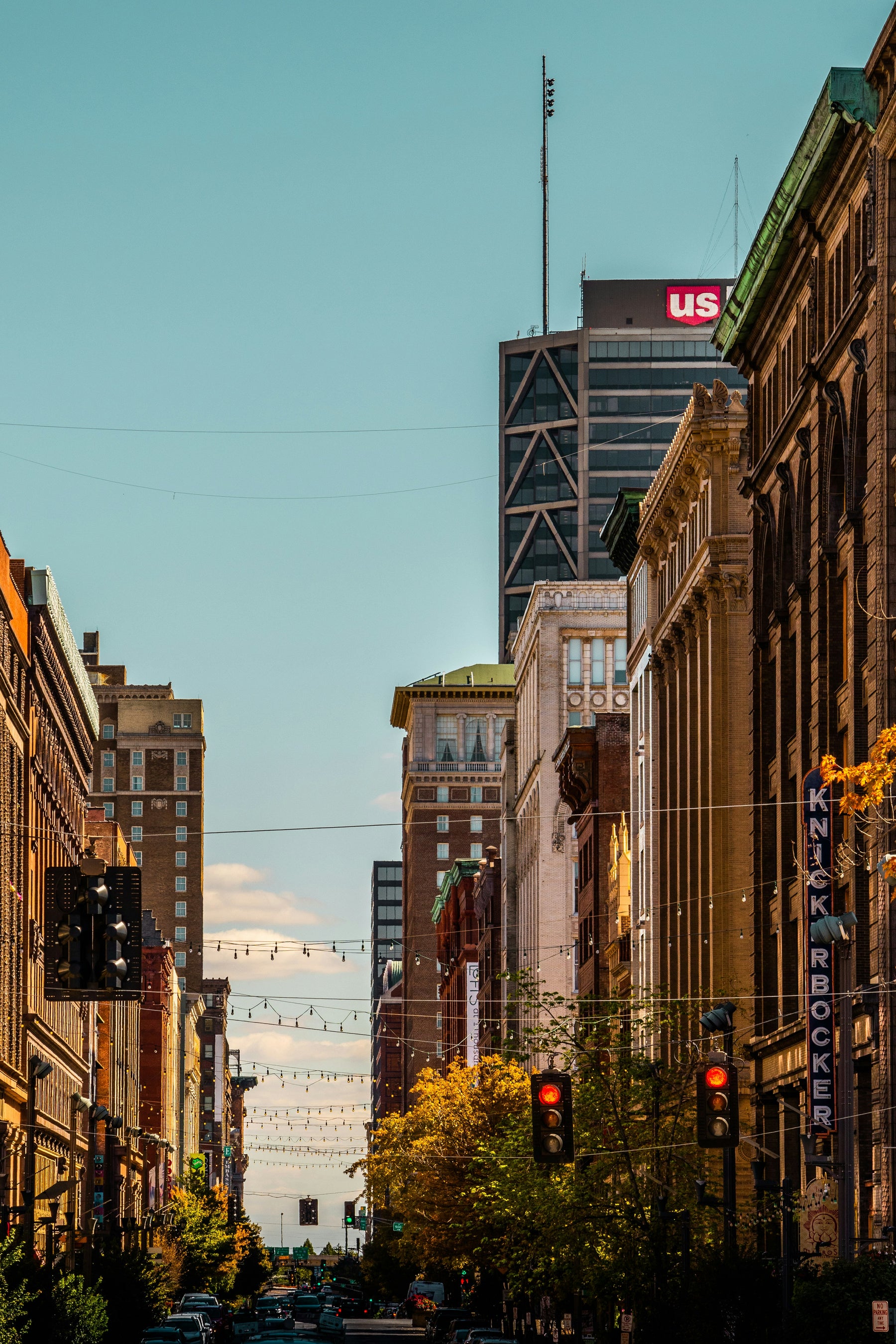 Business and employment activity in St. Louis